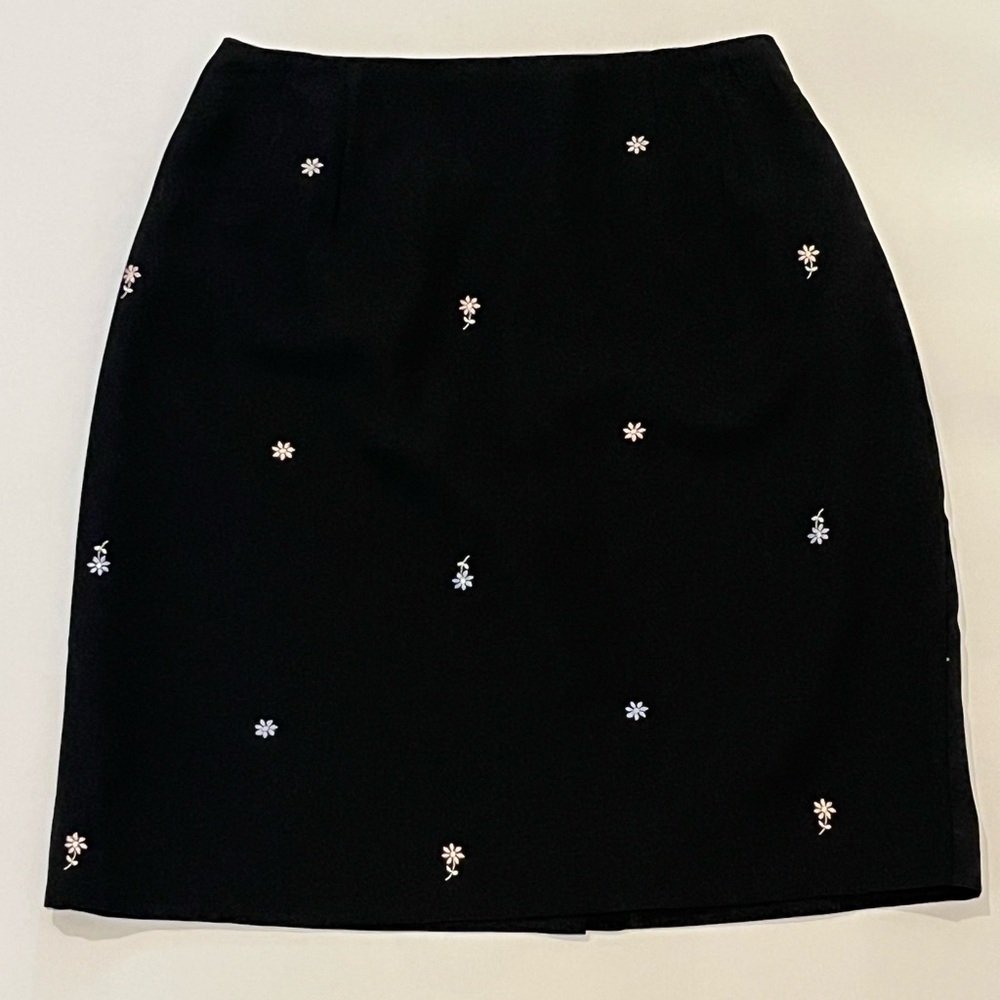 Requirements Petite Daisy Skirt, Size 6P (fits like 2)